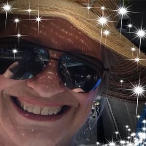 Meet your Posher, Karen